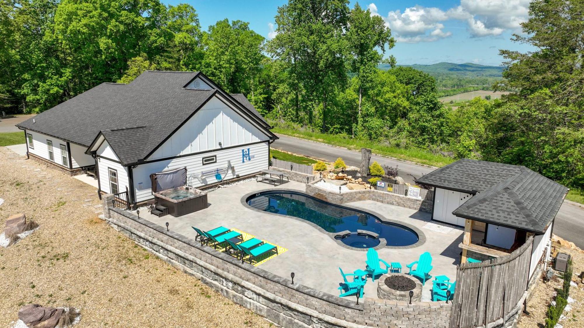 Villa H2Oasis Incredible Pool Retreat With Mountains Views! Sevierville Exterior foto